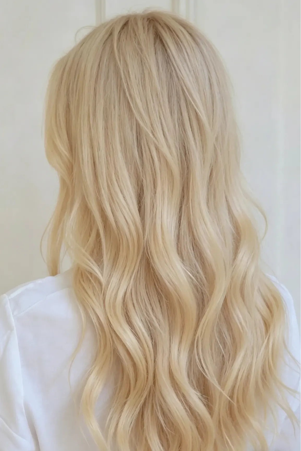 SUYYA Light Blonde (#16) Tape-In Hair Extensions | 20Pcs